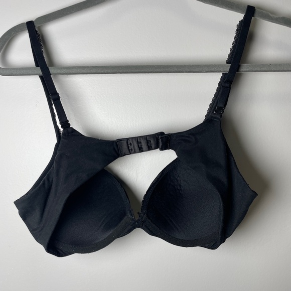 Lot of 3 Victoria’s Secret bras 34B - Picture 9 of 10